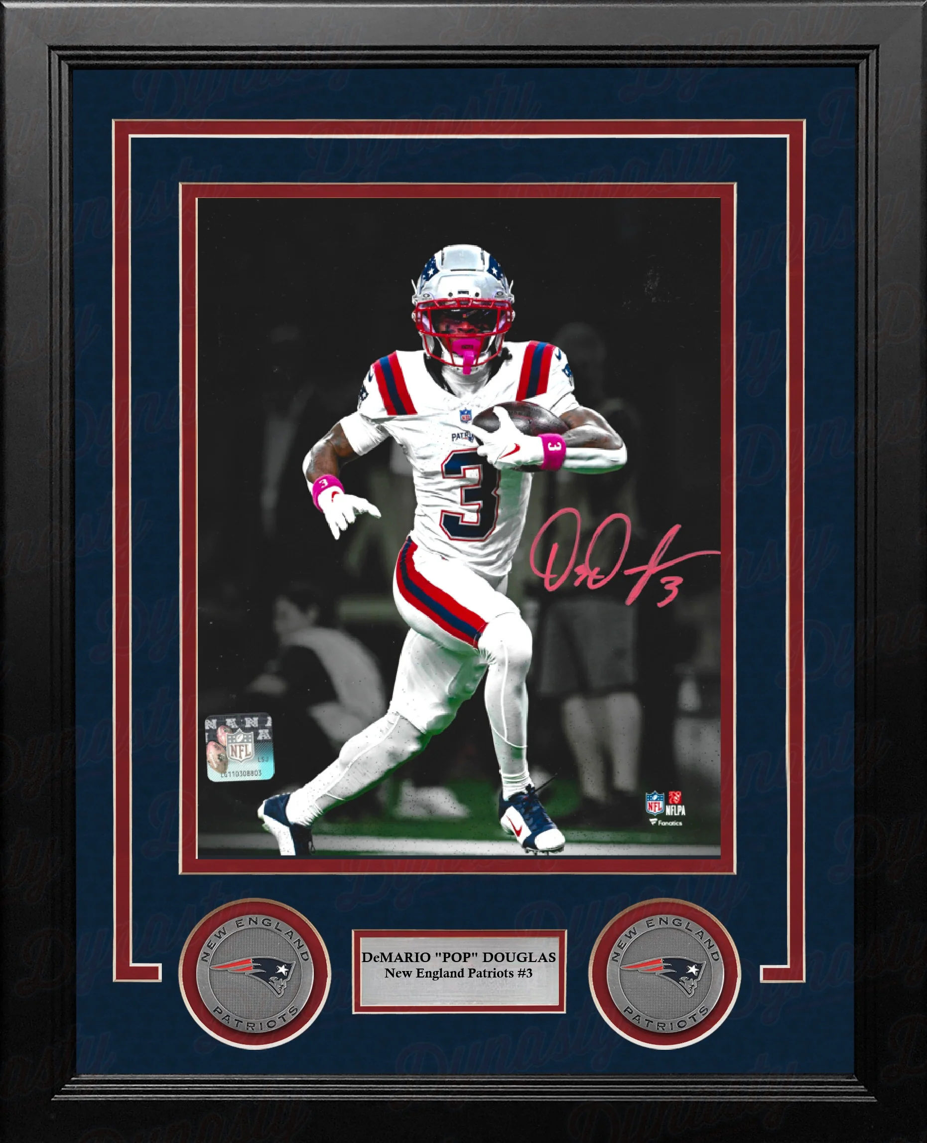 DeMario Pop Douglas New England Patriots Signed 8" x 10" Framed Photo