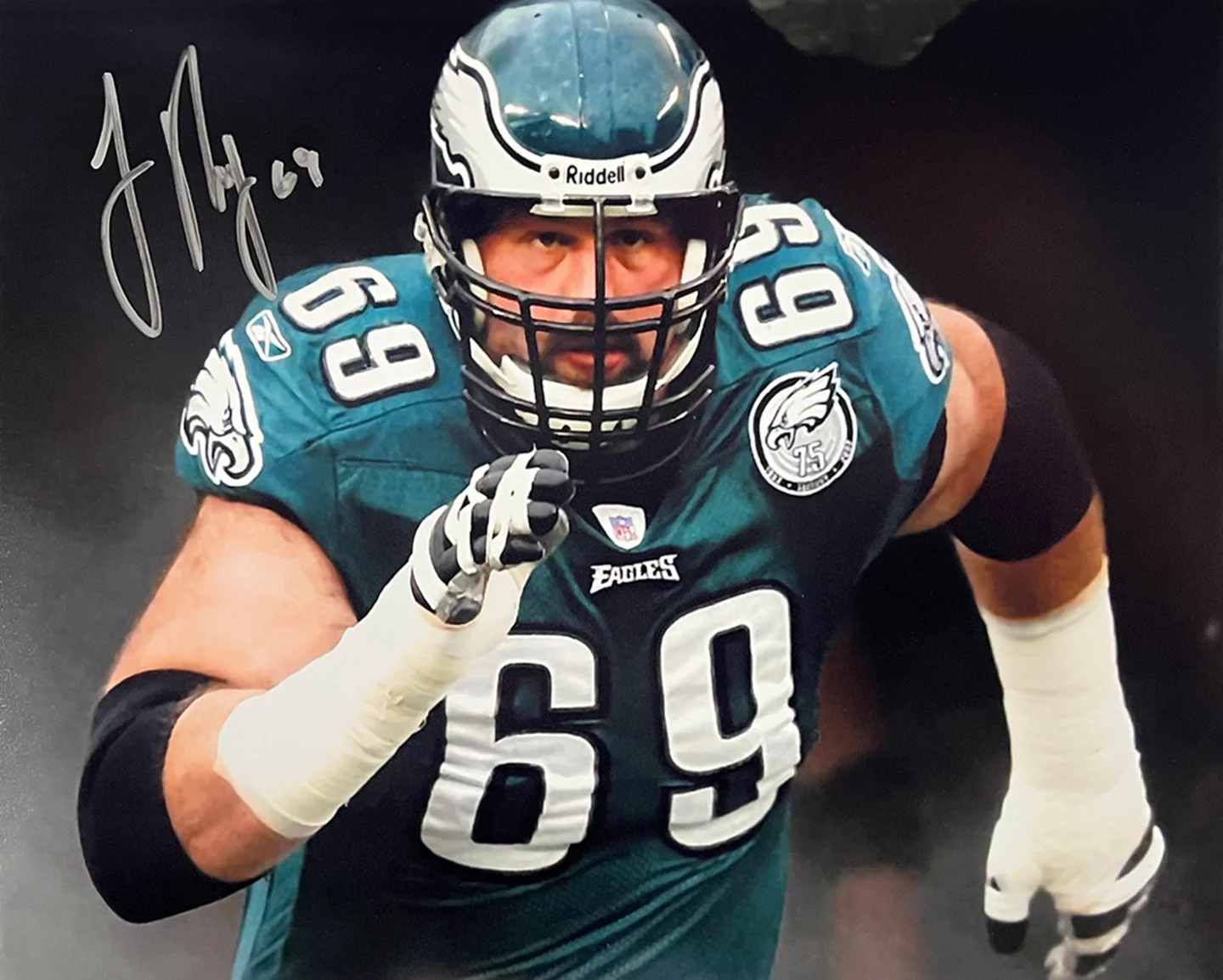 Jon Runyan in the Tunnel Autographed Philadelphia Eagles 8" x 10" Football Photo - Image 2