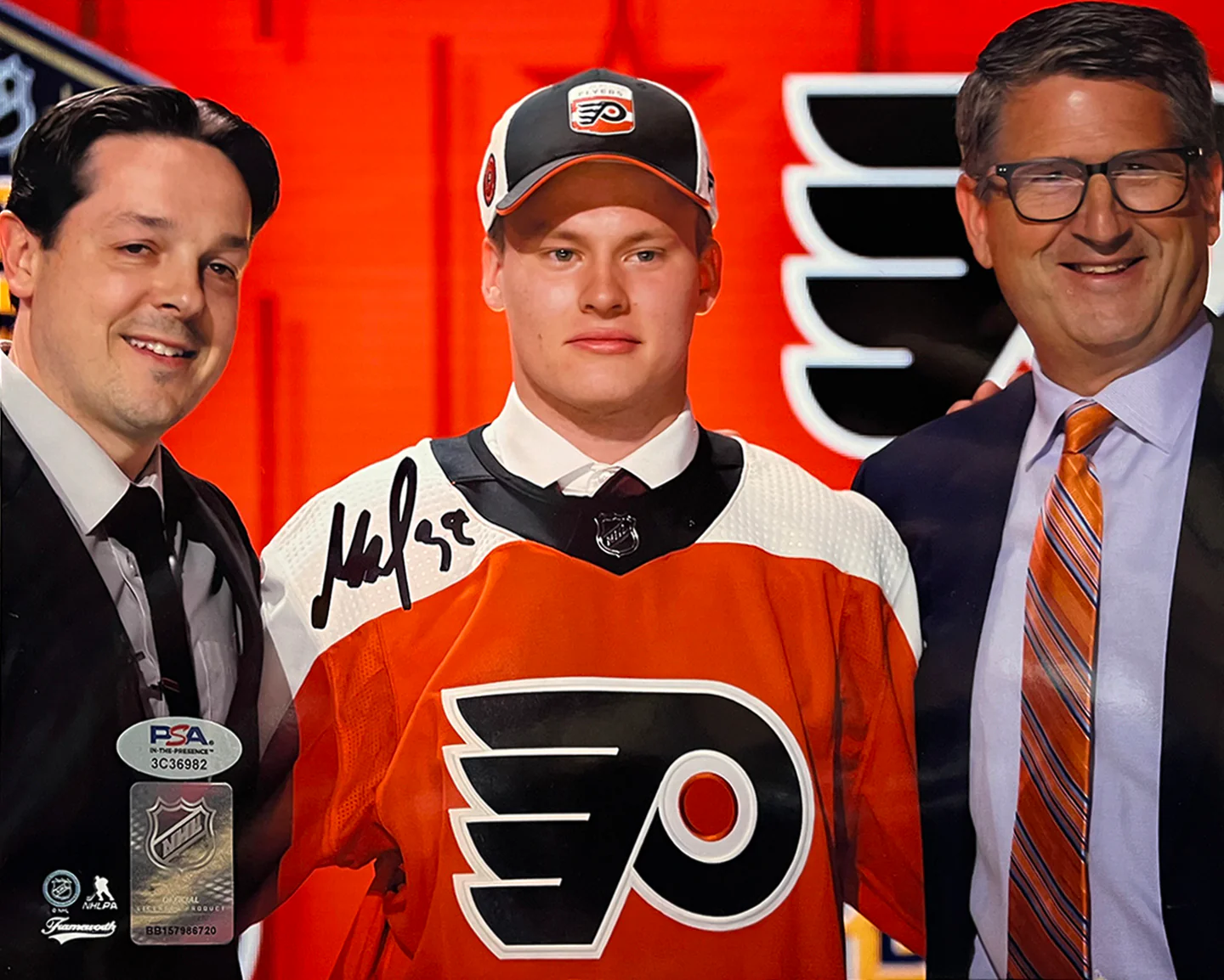 Matvei Michkov 2023 NHL Draft Philadelphia Flyers Autographed 16" x 20" Hockey Photo - Image 2