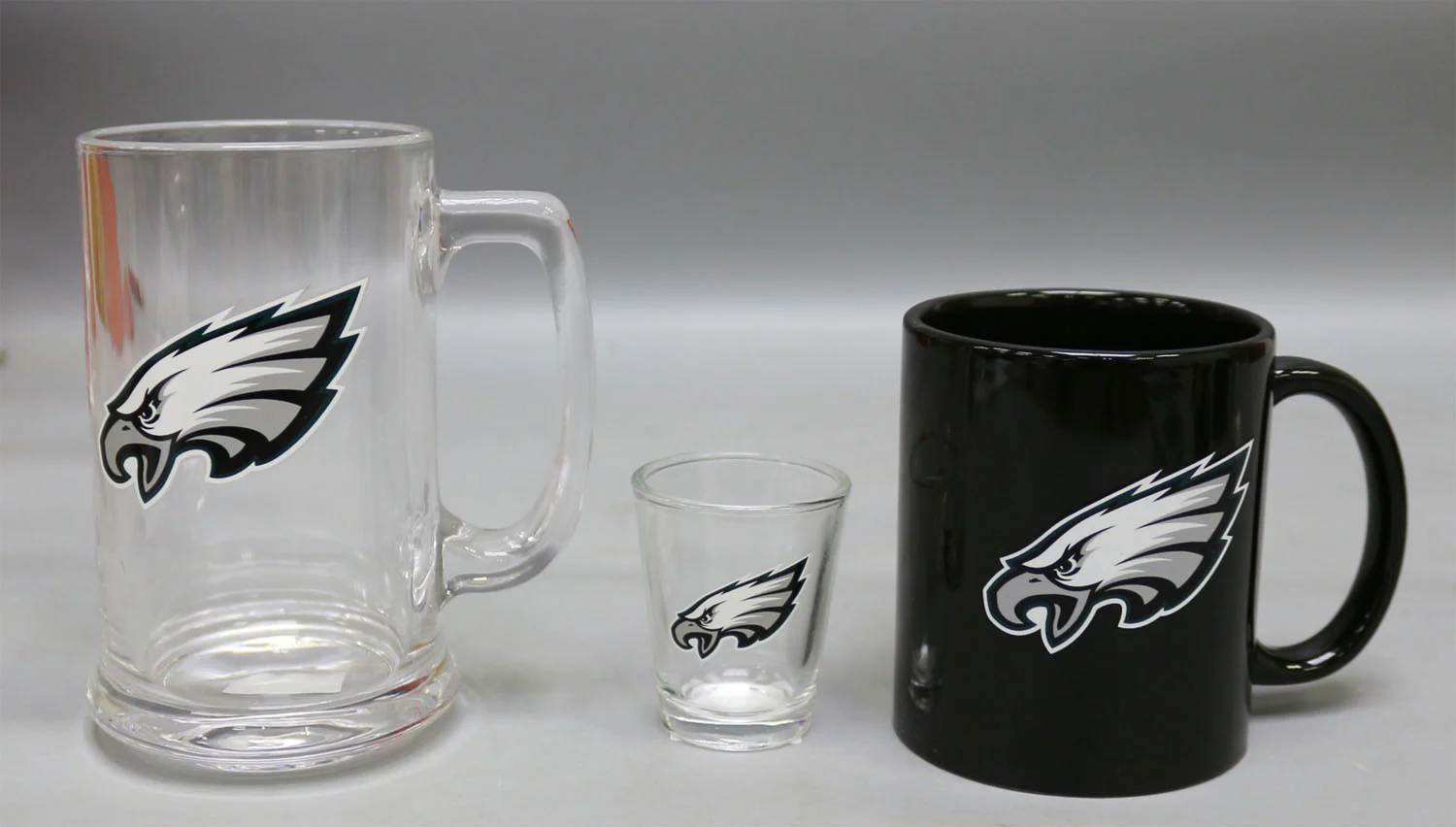 Philadelphia Eagles 3-Piece Glassware Gift Set