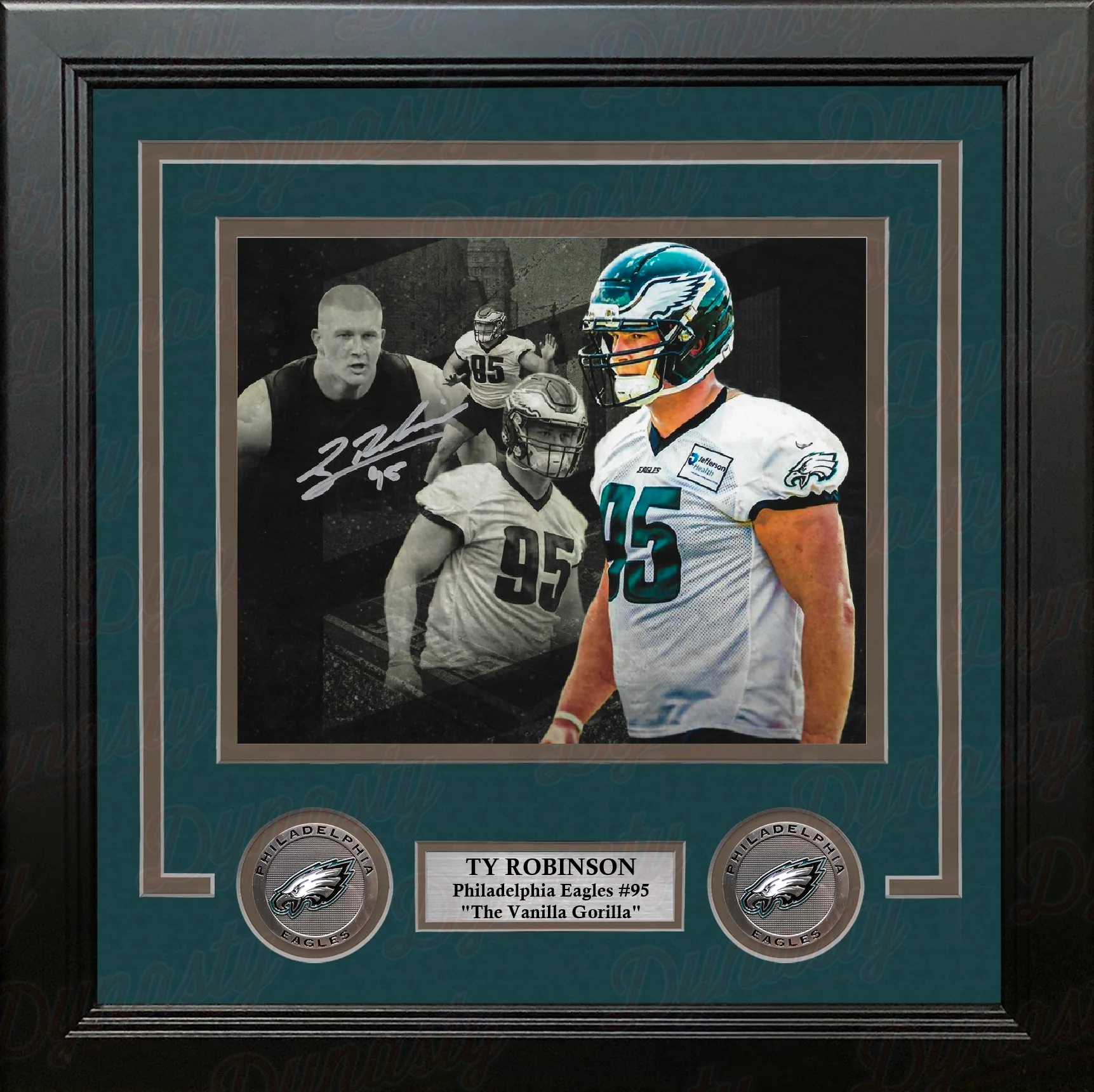 Ty Robinson Philadelphia Eagles Autographed 8" x 10" Framed Collage Football Photo