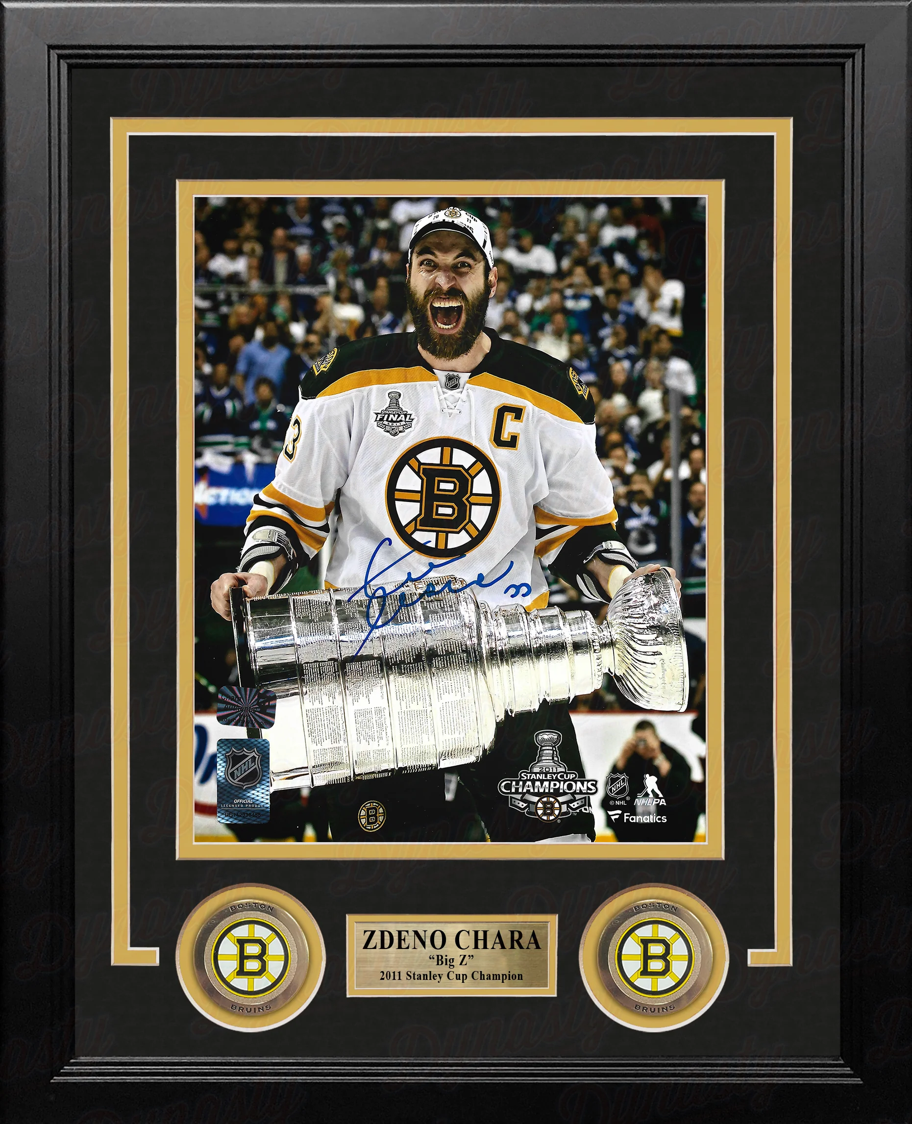 Zdeno Chara 2011 Stanley Cup Boston Bruins Autographed 8" x 10" Framed Hockey Photo - Image 2